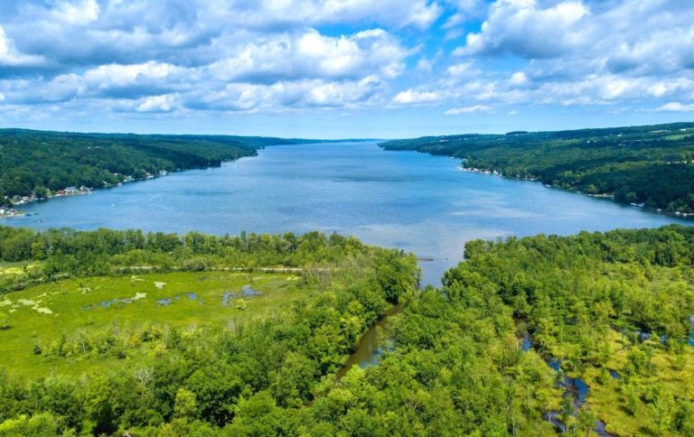 25 Best Lakes in New York State: Local Guide + Secret Tips