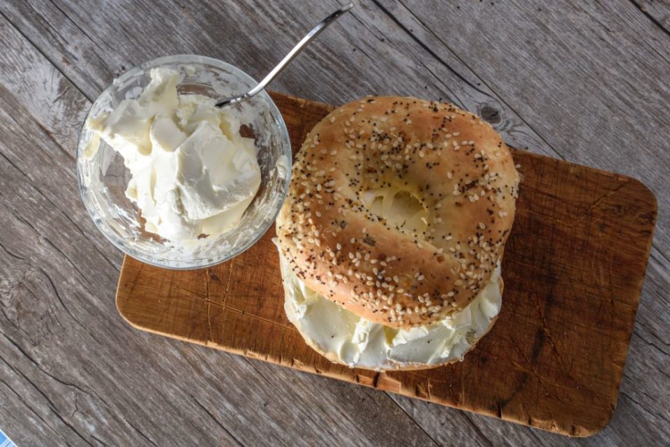 19 Best Bagels In Brooklyn - Amazing Local's Guide For 2022